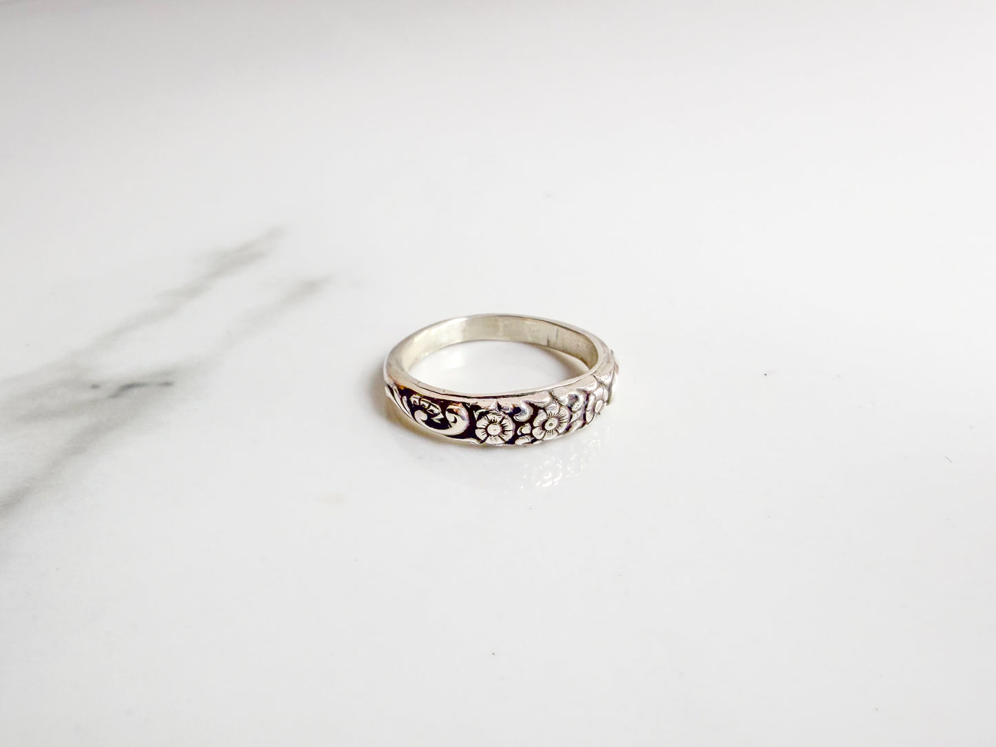 Little Flower Daisy Ring - Made to Order